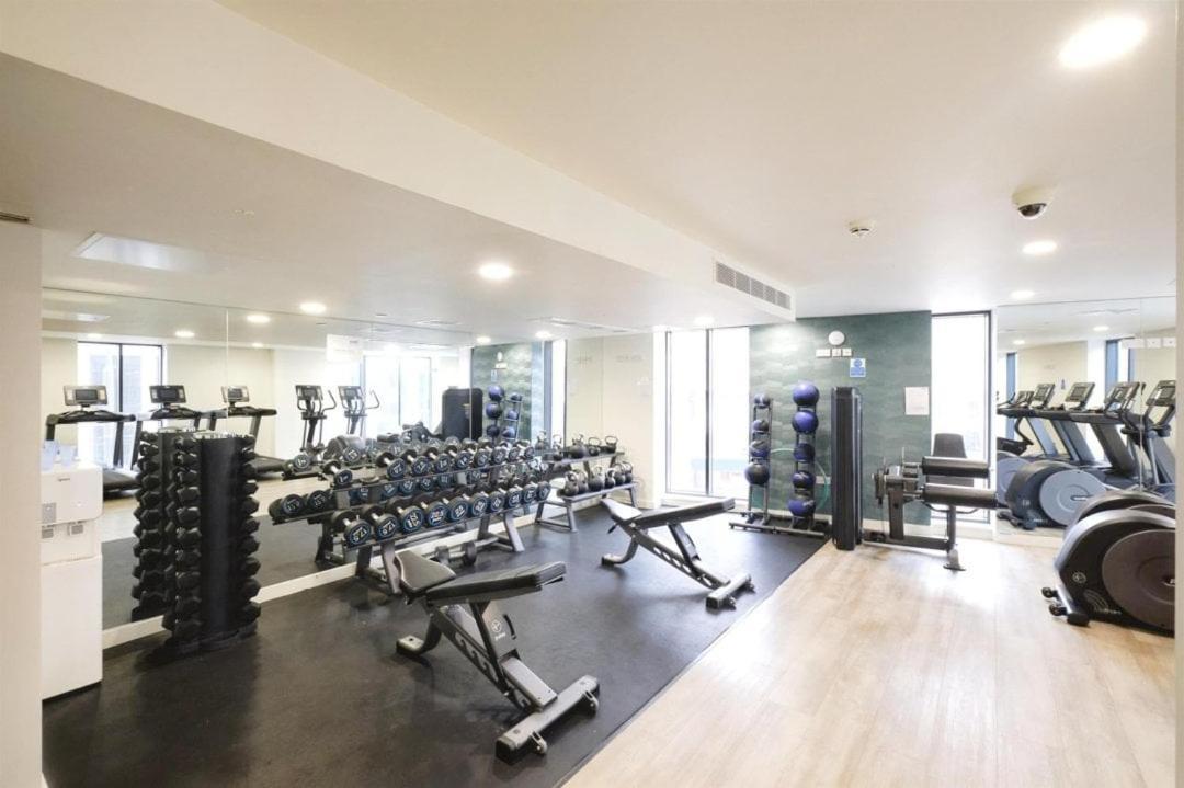 Premium Deals L Last-Minute Stay L 4 Min Walk To Birmingham Central Library L 18Th Floor 2 Bed 2 Bath City Centre Penthouse With Gym & Netflix By Jvt Short Lets Dış mekan fotoğraf